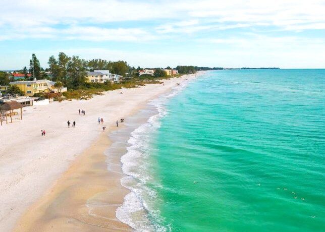 Bradenton Beach wedding on Florida's Gulf Coast